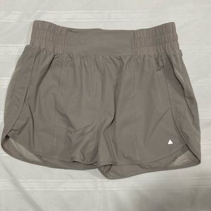 Balance Athletica / Vitality Breeze Shorts XXL NWOT
